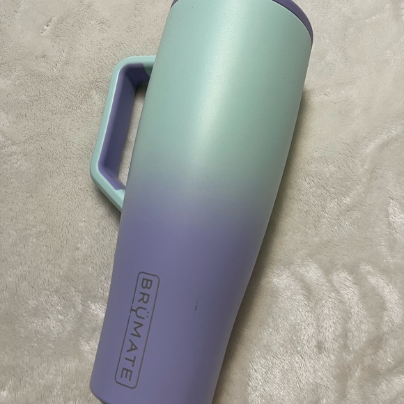 Brümate Other - ✨Brumate✨ Era 40 oz Mint and Purple Tumbler
